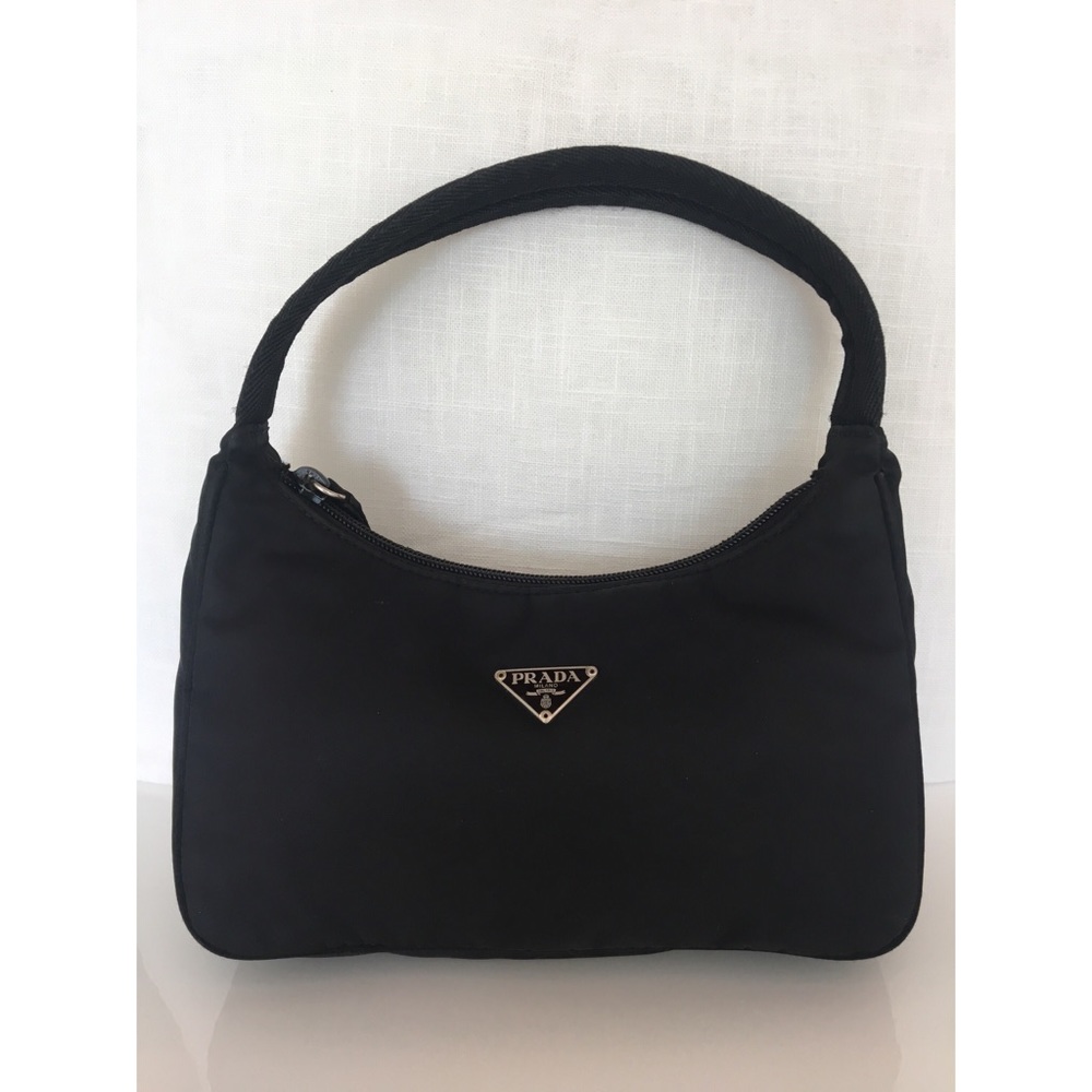 PRADA “mini fashionista” nylon purse✨💫
